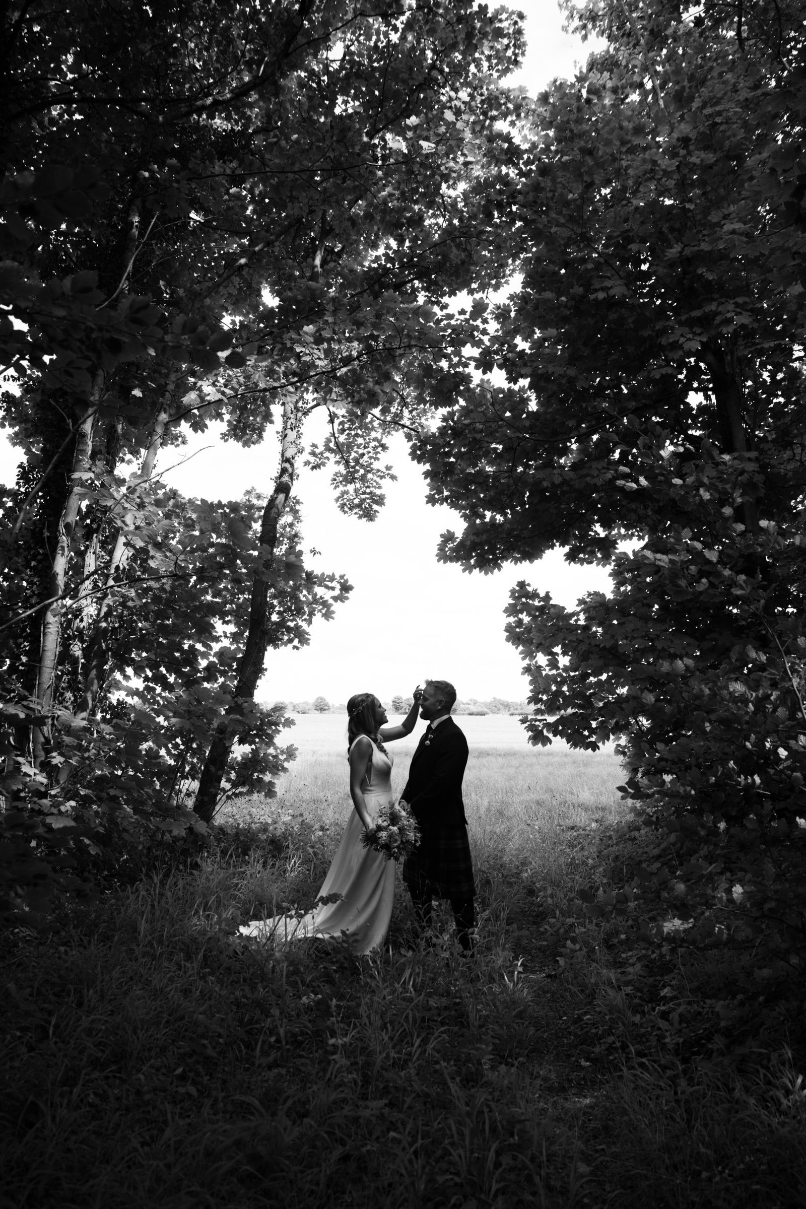 cotswolds wedding marquee | London wedding photographer Lauren Squire Photography