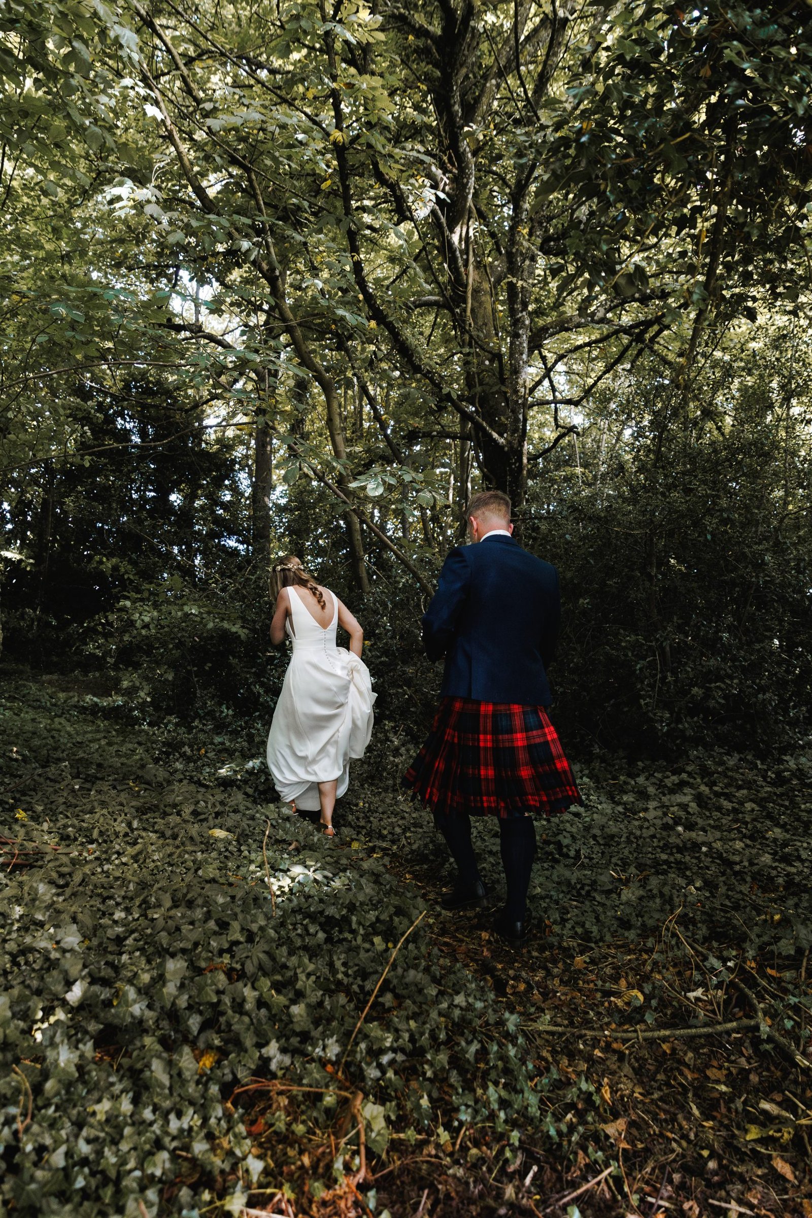 bodkin house wedding | cotswolds wedding marquee | London wedding photographer Lauren Squire Photography