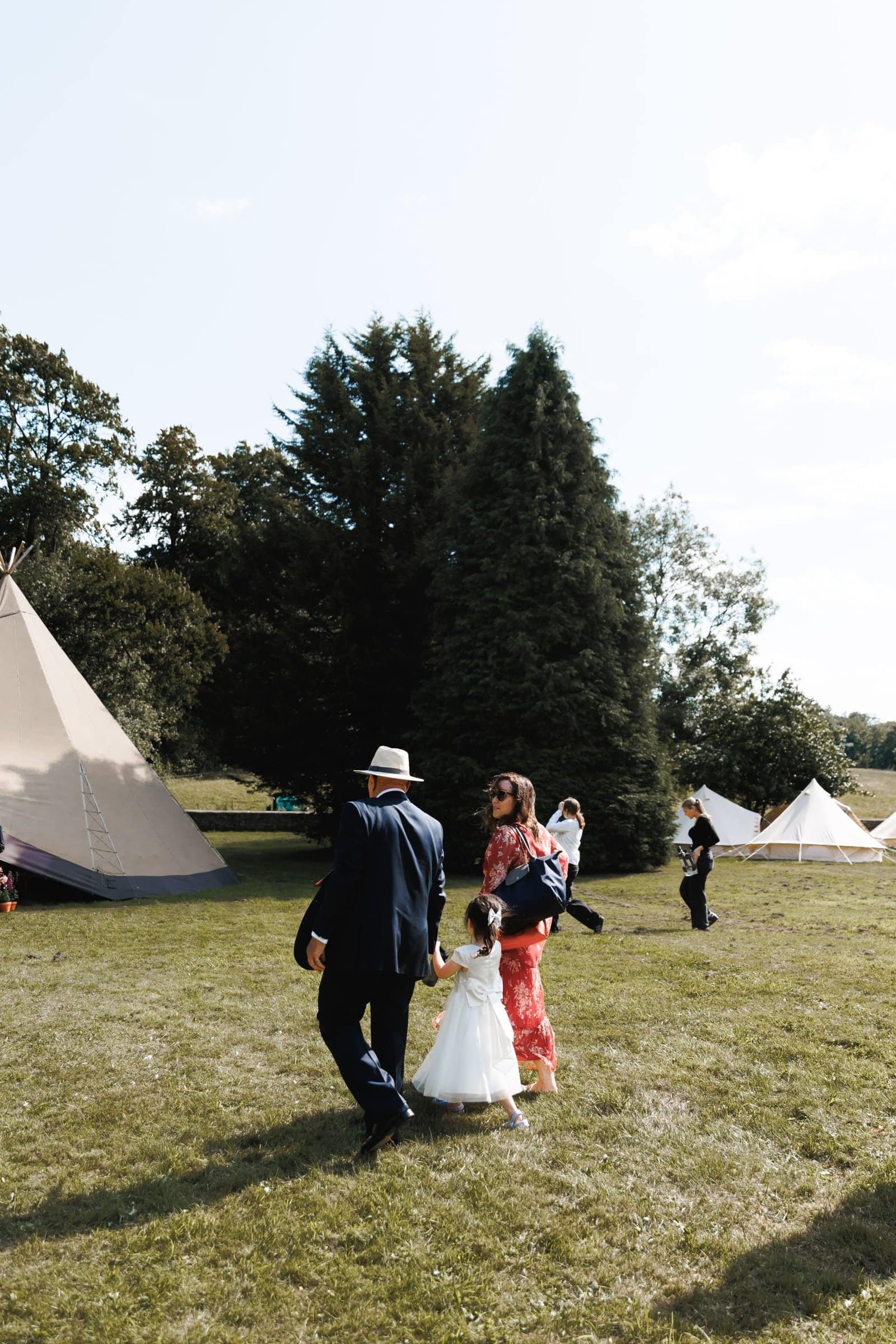 bodkin house wedding | cotswolds wedding marquee | London wedding photographer Lauren Squire Photography